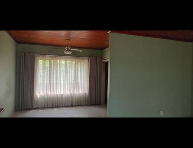 3 BEDROOM HOUSE FOR SALE IN SARNIA